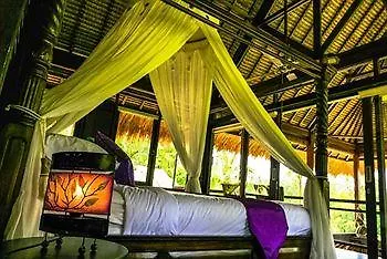 Kupu Kupu Private Villa *