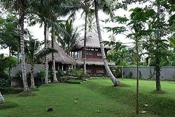 Kupu Kupu Private Villa *